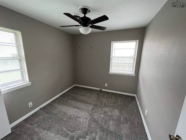 Photo - 4704 N Shore Dr