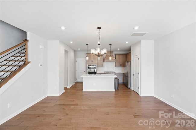 Photo - 423 Vinroot Aly