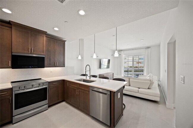 Photo - 1500 State St Unit 505
