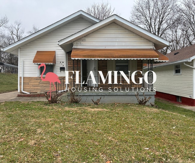 Building Photo - 913 Westwood Ave