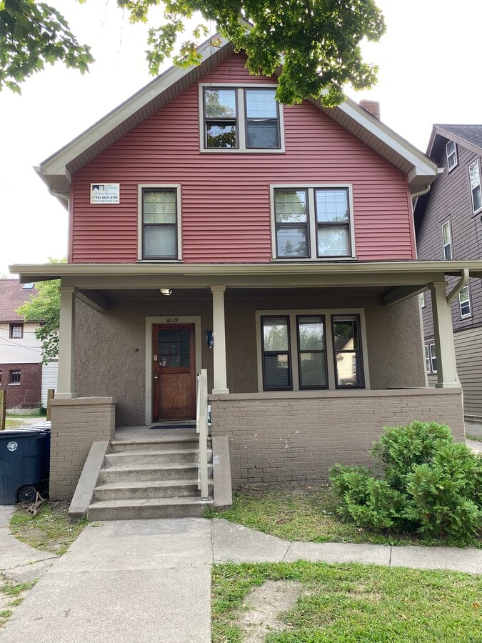 Photo - 1019 Church St