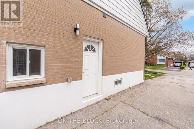 Photo - 34 Henley Crescent