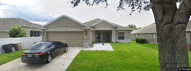 Building Photo - 5632 SW 40th Pl