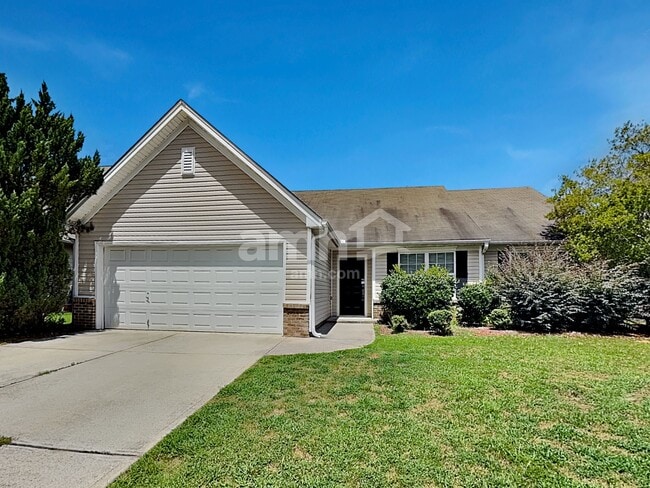 Building Photo - 975 Donington Cir Rental