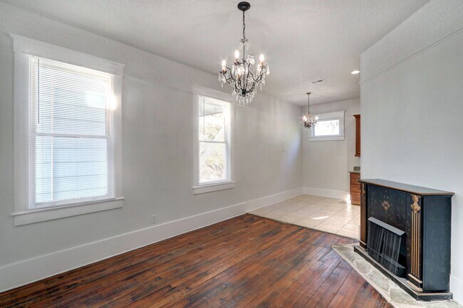Photo - 212 W 39th St Unit 212 West 39th Street