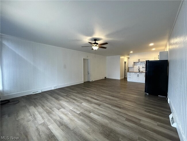 212 Main St