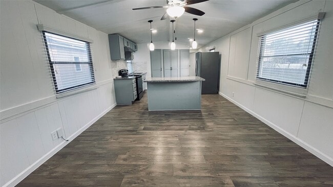 Photo - 21615 Erika Ct