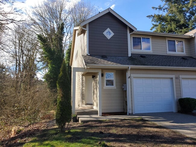 Photo - 421 N 3rd Ave SW