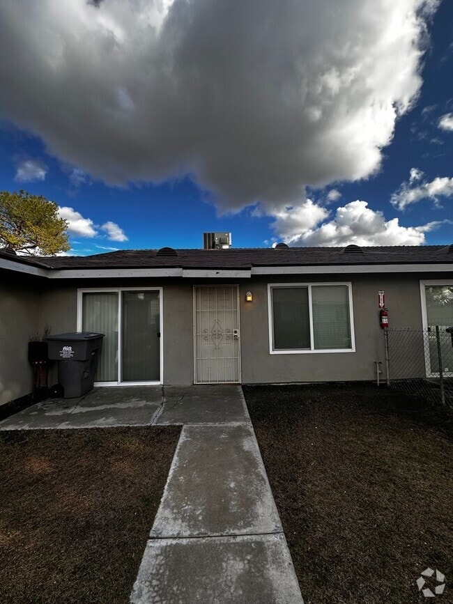 Building Photo - 909 Pacheco Rd Unit B Rental