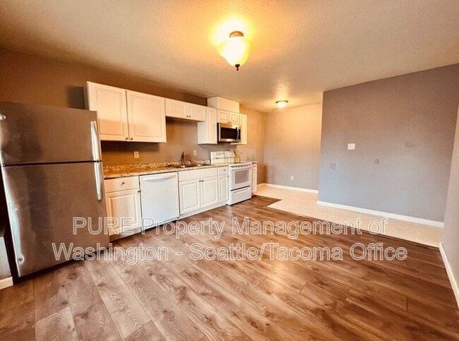 Photo - 4215 N Vassault St