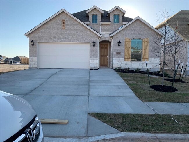 Photo - 6145 Teodoro Bend