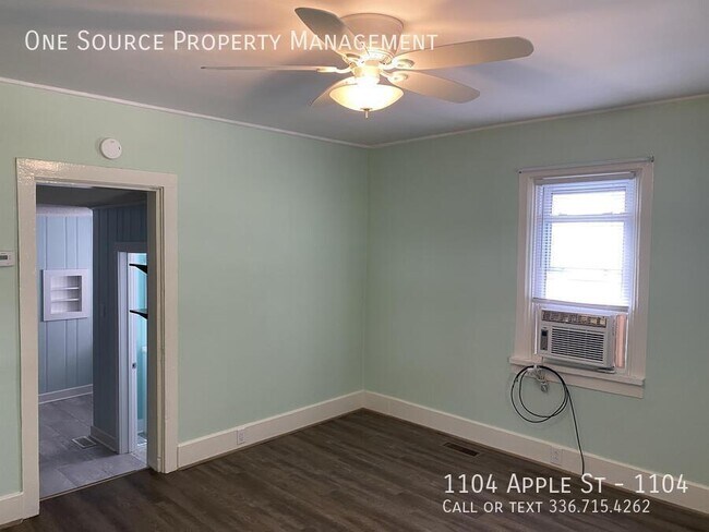 1104 Apple St Unit 1104