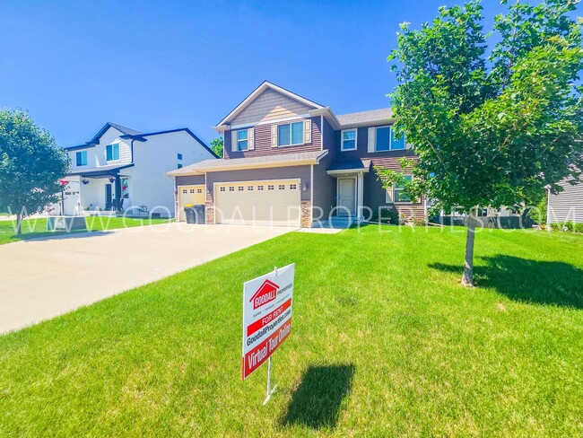 Building Photo - 4 Bed Waukee Home with Granite Counters & Covered Deck