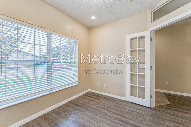 Photo - 15706 Fishhawk Falls Dr