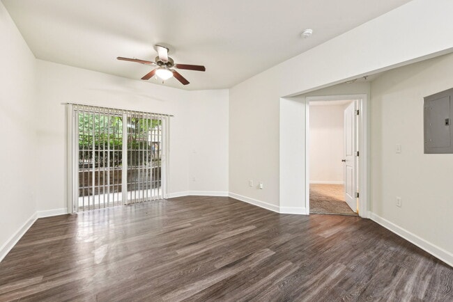 Live Oak Apartments LLC Ashley Square