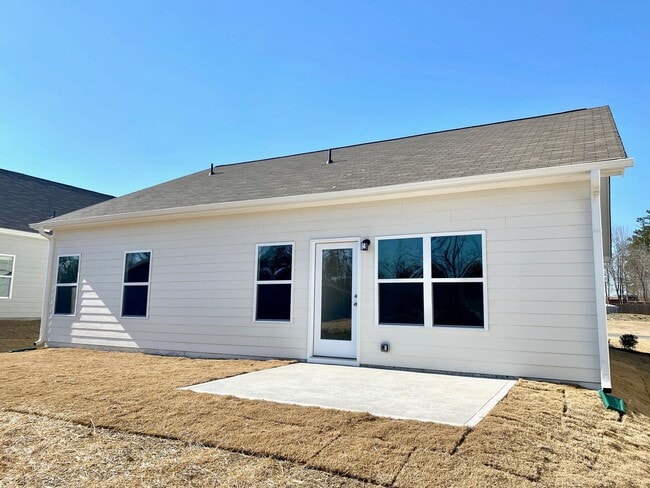 Photo - Home for lease!