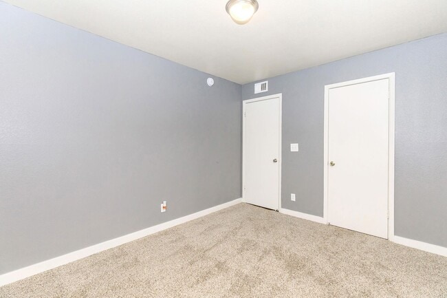 Photo - Williams Gateway Apartments