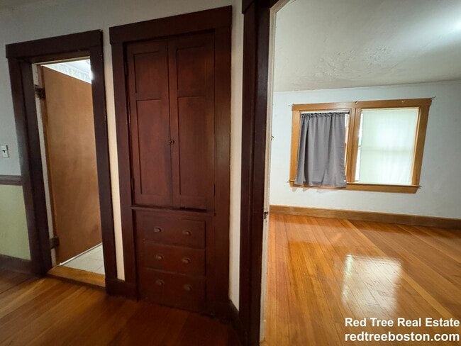 Photo - 28 Woodward St Unit 2