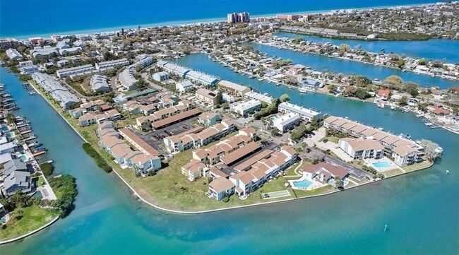 Photo - 1 Windrush Blvd Unit 25