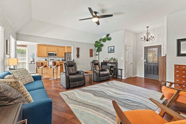 Photo - 1109 Perkins St