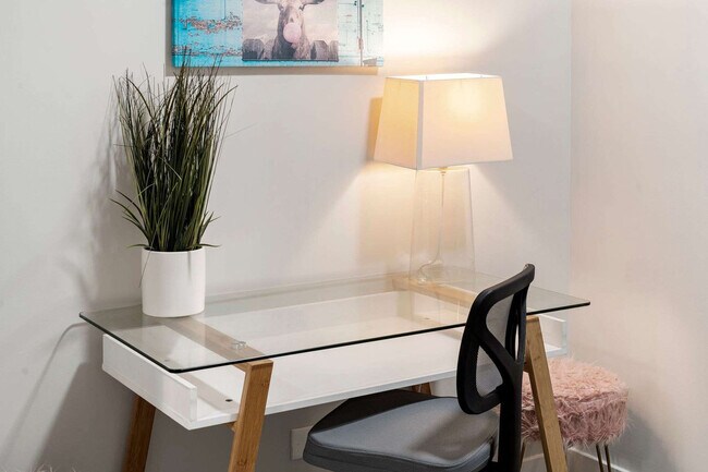 Photo - 2207 W 18th St Unit ID1296498P