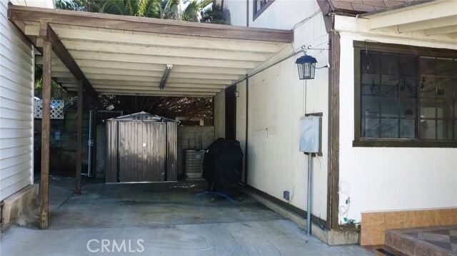 Photo - 2615 Manhattan Ave