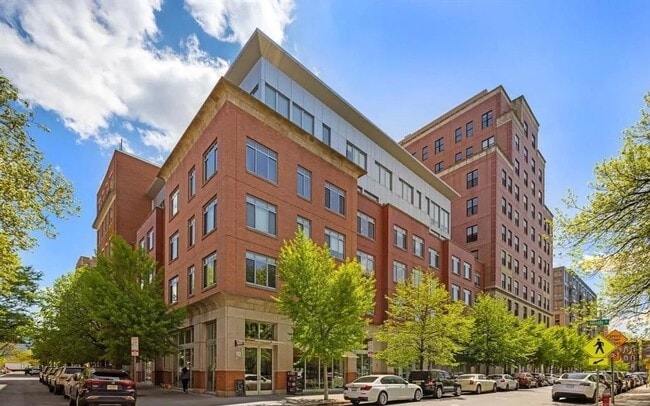 Photo - 25 McWilliams Pl