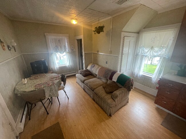 Photo - 68 Poplar St Unit 68 Poplar St