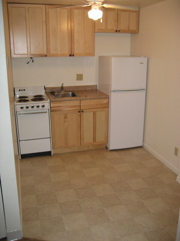 Photo - 16 E. Gorham