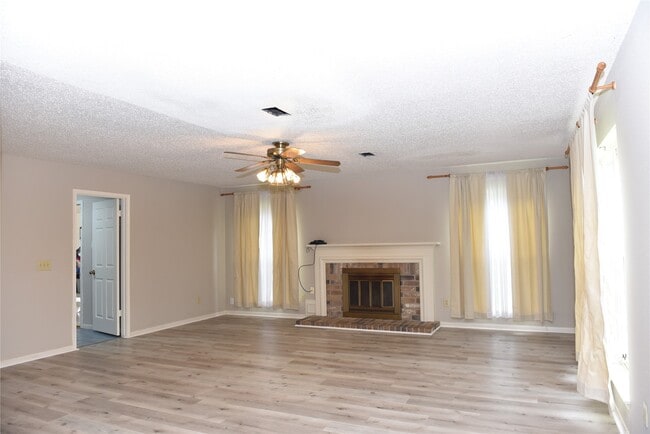Photo - 9211 Rocky Valley Dr