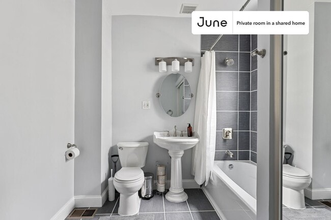 Photo - Room in Shared 4 bed/1 bath home Unit B