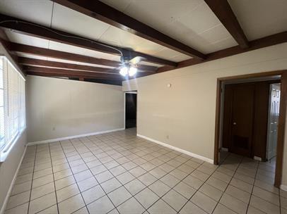 Photo - 610 N Main St