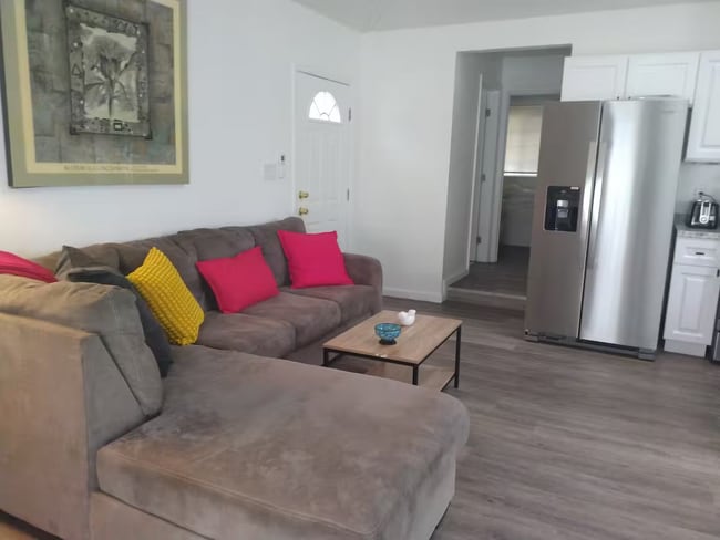 5041 Alhama Dr Unit ADU