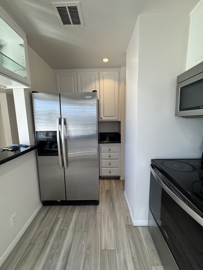 10747 Wilshire Blvd Unit 603