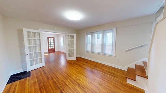 Photo - 137 Crestview Rd