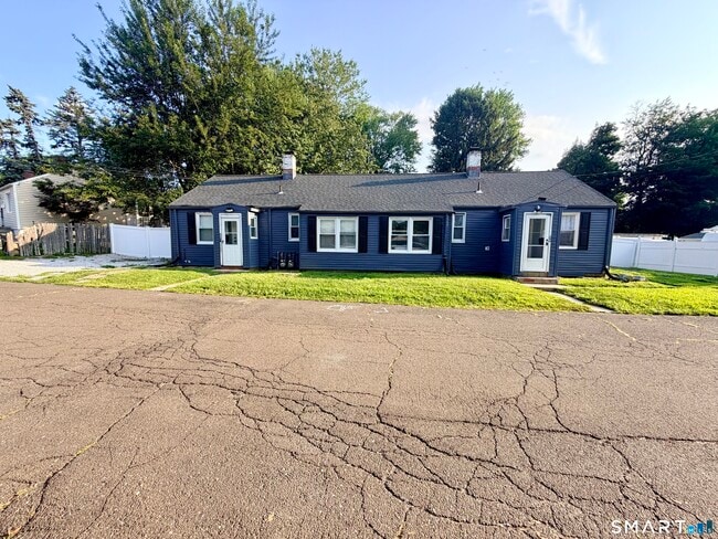 Building Photo - 68 Alexander Dr