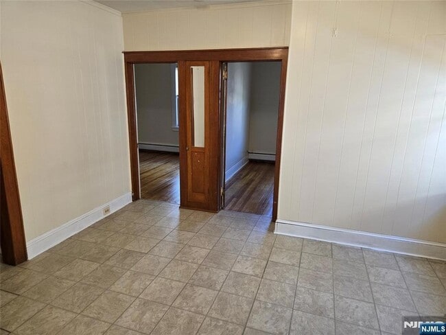 Photo - 221 Hayward Pl