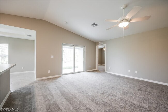 Photo - 2910 57th St W