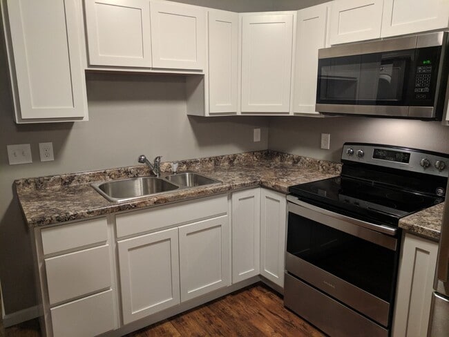 Photo - Rosewood Apartments