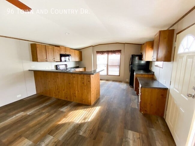 Photo - 3900 Lenore Dr