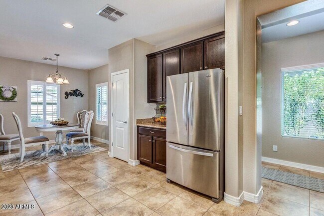 Photo - 10807 W Cottontail Ln