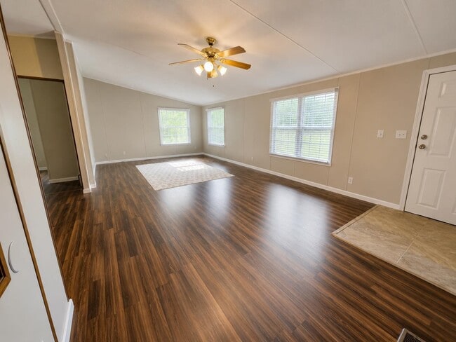 Photo - 402 Co Rd 126A