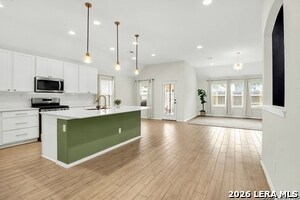 Photo - 445 Rosemellow St