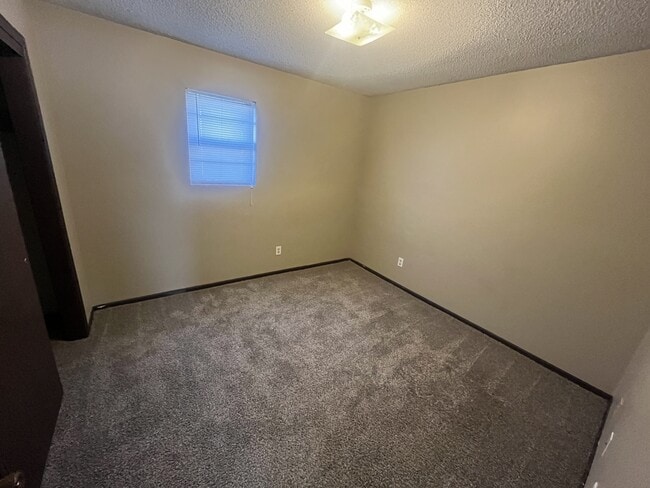 Photo - 511 Laurel St