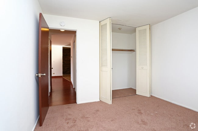 Main Park Apartments
