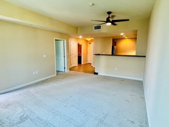 Photo - 253 Tenth Ave Unit 532