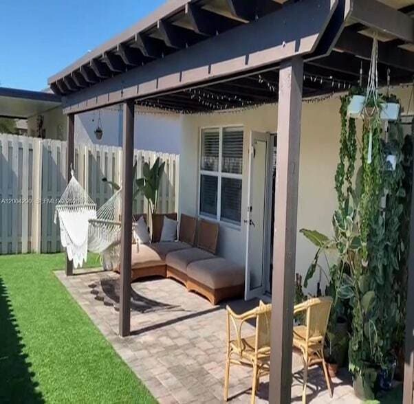 Photo - 2356 NE 3rd Ct