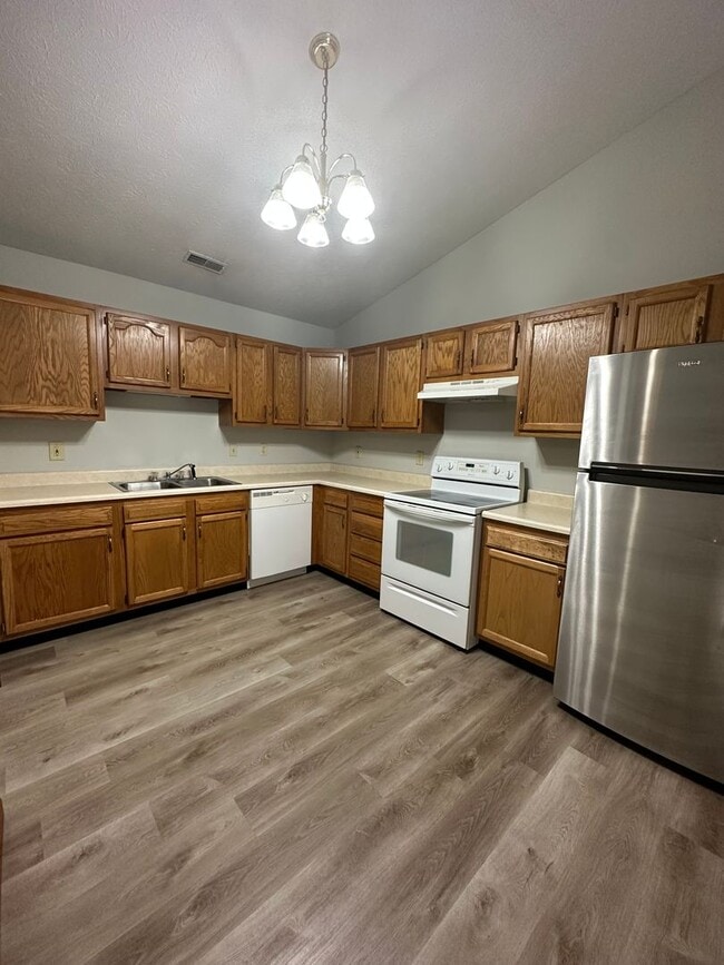 Photo - 2701-2703 Plaza Lane--ROLLEY Unit 2701 Plaza Lane