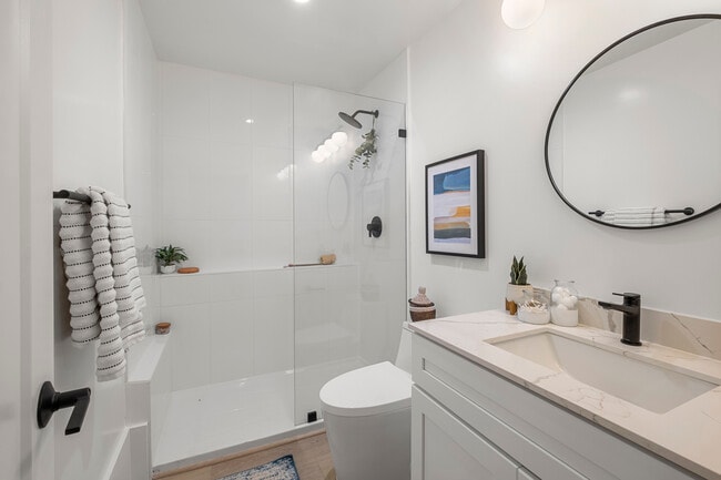 Bathroom - 2701 Durant