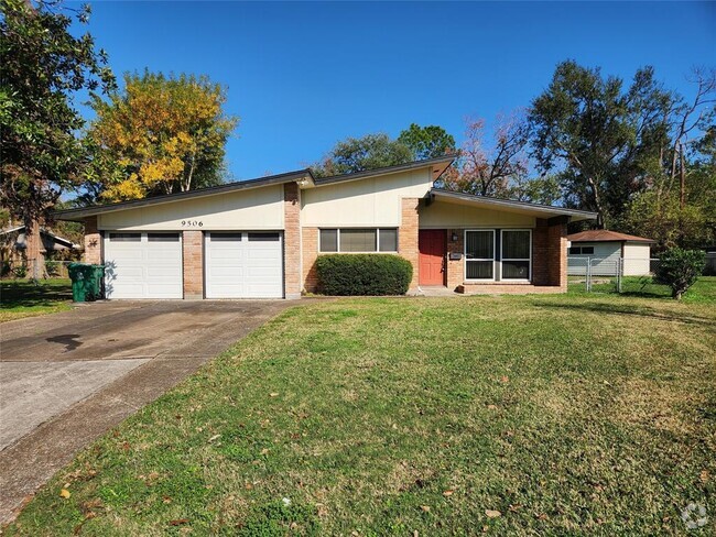 Building Photo - 9506 Carousel Ln Rental